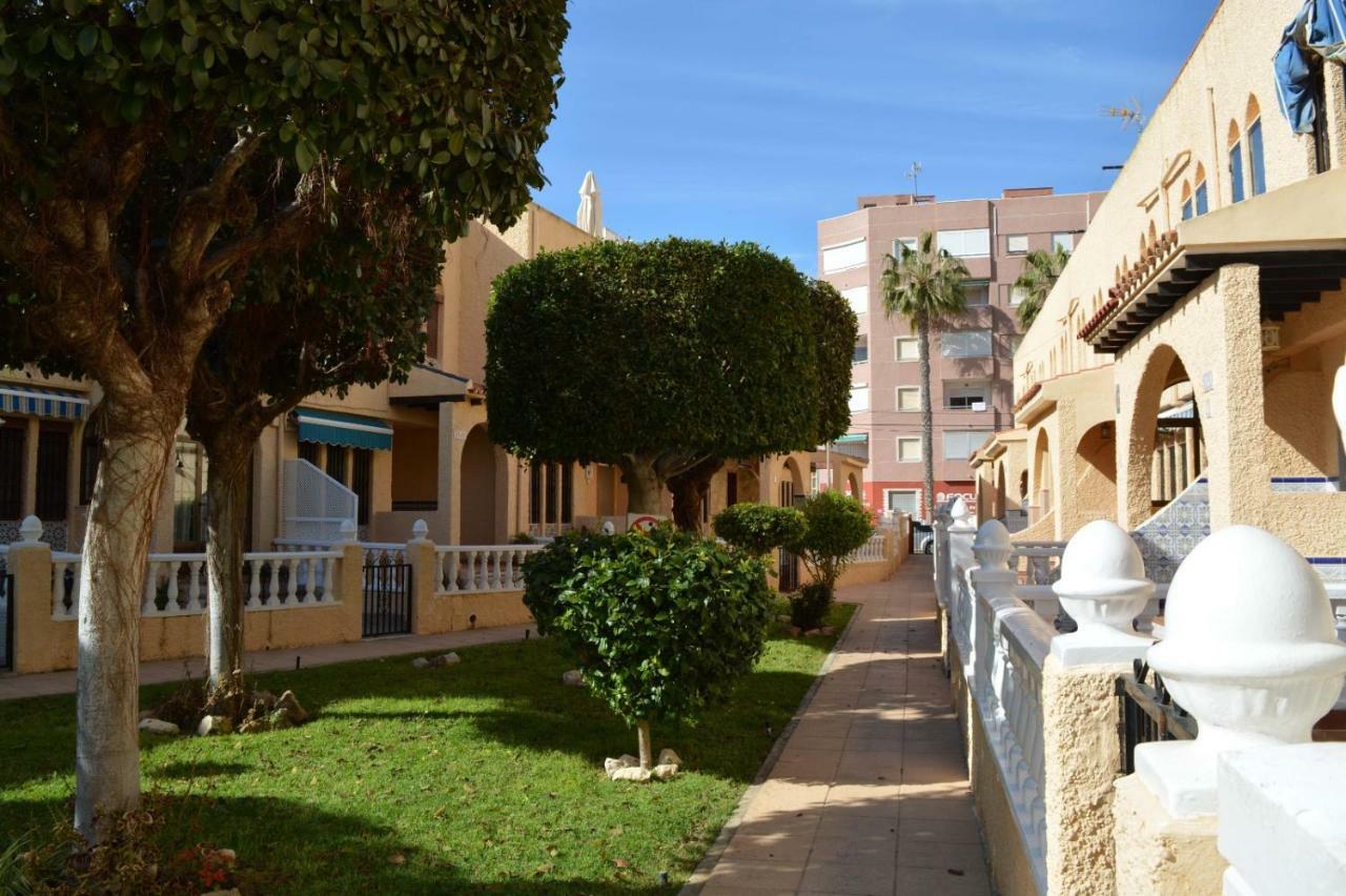 Casa Torrevieja La Mata Villa Екстериор снимка